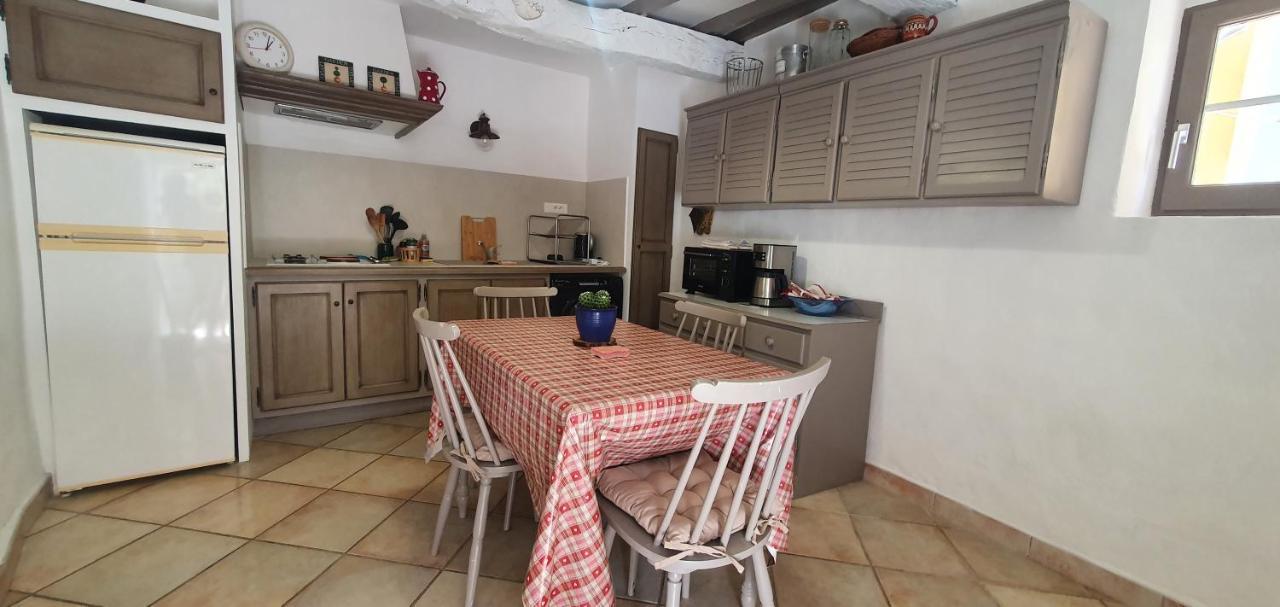 La Carriera, Petite Maison Sud Ventoux, Au Charme Provencal Bédoin Eksteriør bilde